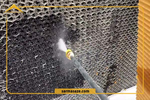 نمایی از تمیز کردن پد کولر سلولزی